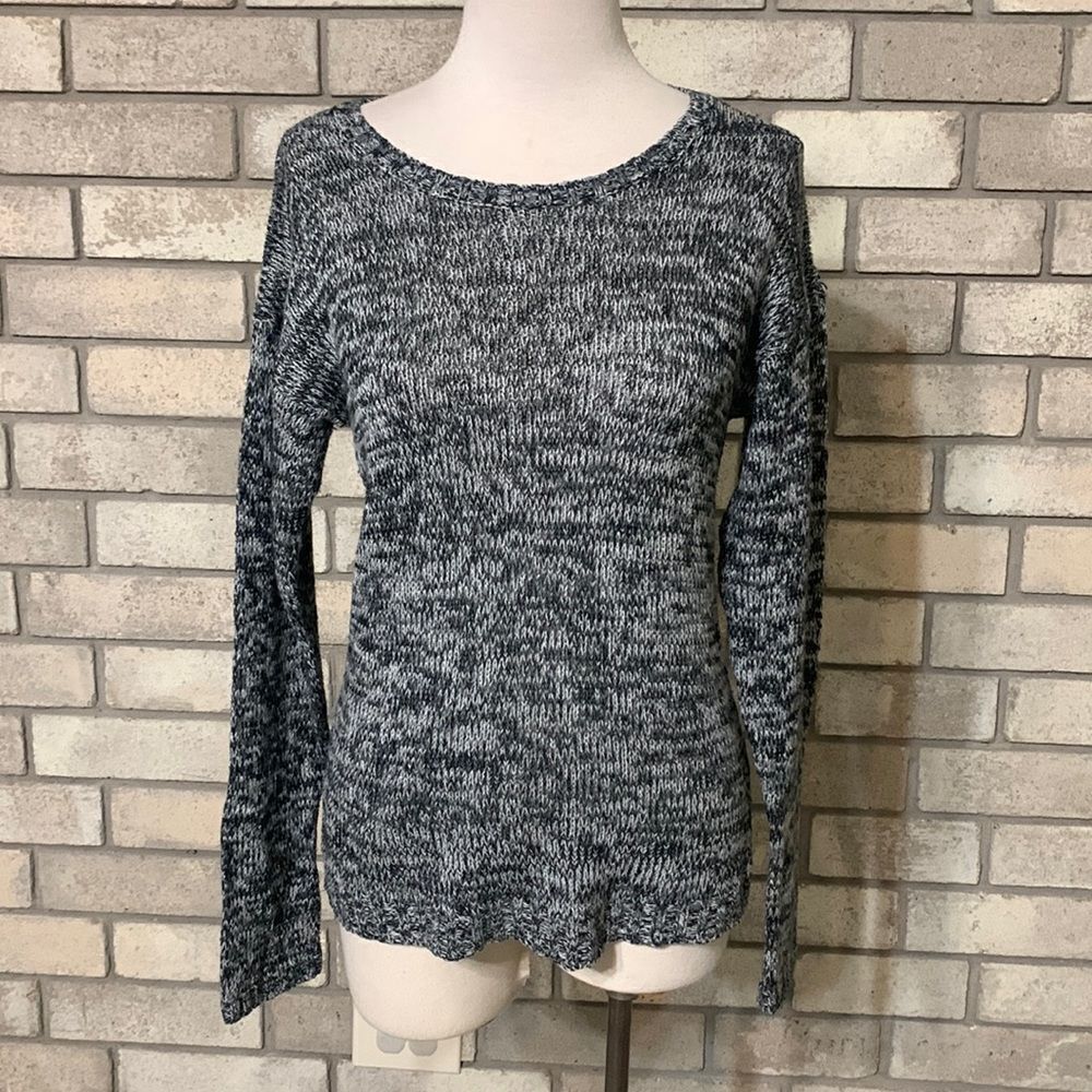 3for$20 sweater junior medium
